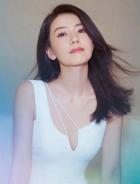 性感超美d009b3de9c82d1585efc67698b0a19d8bd3e42ef.jpg