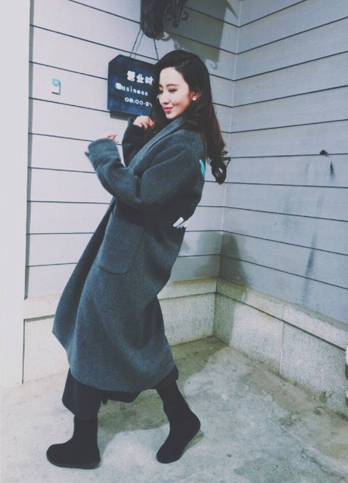 超美性感0076QaqXgy1fxtandghv3j30j80qoqhi.jpg